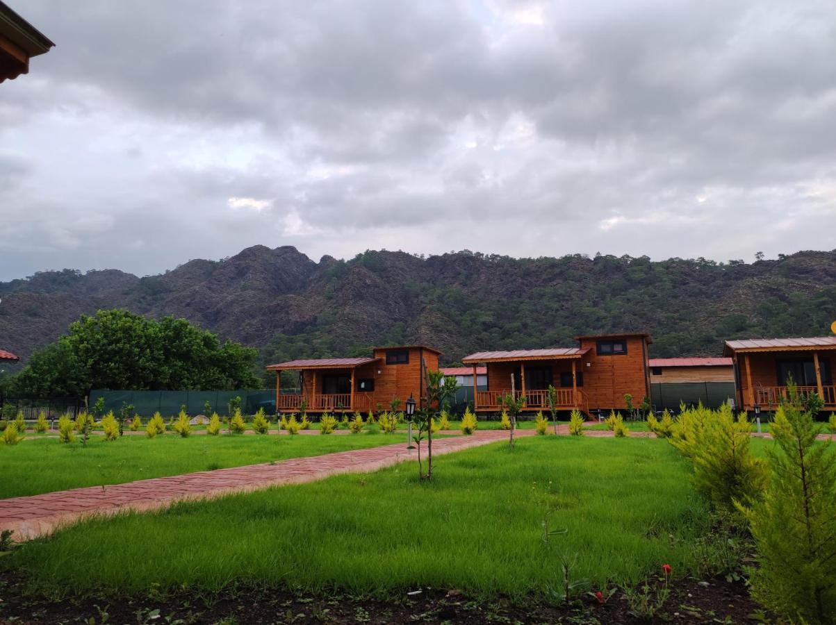 Ugur Pansiyon Bungalows Cirali Bagian luar foto