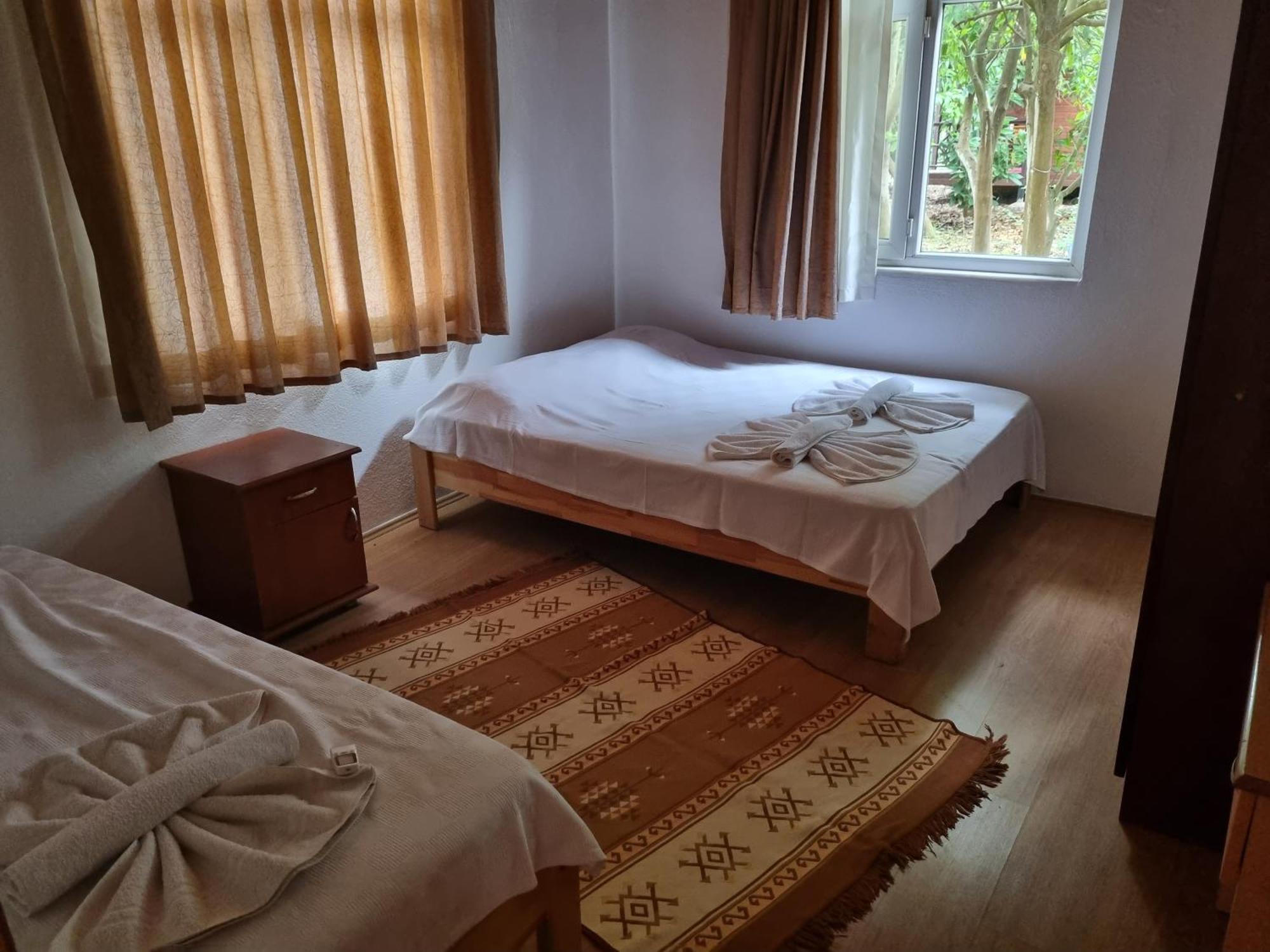 Ugur Pansiyon Bungalows Cirali Bagian luar foto